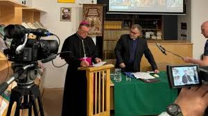 L'arcivescovo Pezzi lascia la guida dell'arcidiocesi cattolica di Mosca