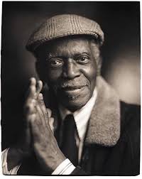 The pianist Hank Jones died on Sunday at age 91, ending one of the great jazz dynasties (his brothers were the drummer Elvin and the trumpeter-composer ... - 462b