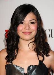 More photos of Miranda Cosgrove - miranda_cosgrove_1290966346