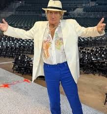 Sir Rod Stewart cancels California gig hours before show due to health concerns
