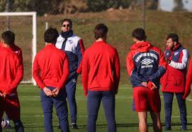 Punto de inflexión en Nacional: la medida de los dirigentes y la postura de los futbolistas para revertir la racha