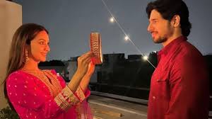 https://www.jagran.com/smart-choice/glam-and-glamour/karwa-chauth-2025-red-lipsticks-for-a-glamorous-festive-look-3074