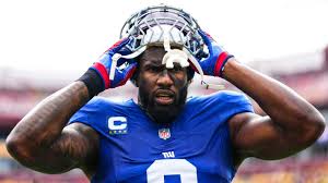 Brian Burns of the New York Giants during an NFL game
