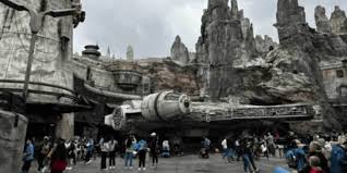 Disneyland's Galaxy's Edge Transitions to Original Trilogy Era: What to Expect