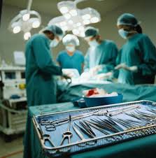 Hernie inguinale et abdominale : 216 personnes ont signalé à l'Agence du médicament (ANSM) des effets indésirables graves