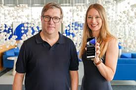 Telefónica Deutschland: Signs Revolut as wholesale customer to support turnaround plan