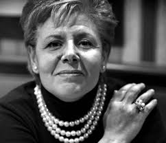 Carme Manuel Cuenca "Toda la literatura estadounidense es un mosaico de vivencias y críticas del sueño americano" Hugo Cerdà Domingo - a85_img_1