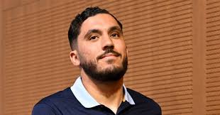 Rayan Cherki : Bizutage réussi à Manchester City ! - Imagen principal del artículo