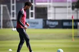 Gustavo Henrique volta e Corinthians ganha reforços na reta final da preparação