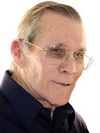 Hal Needham at the 2011 Texas Book Festival. Photo: Larry D. Moore. Hal Needham, a top Hollywood stuntman who turned to directing rousing action films ... - c7d40b77135eedb6c20b299954864ba83726039798-1383042642-526f8e52-360x251