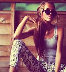 Kuvahaun tulos haulle hipster style girl