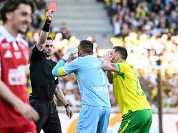 Nantes depleted for PSG trip but Dehmaine Tabibou cleared to play
