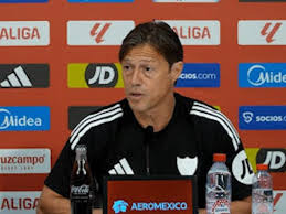Almeyda: "Va a ser un partido difícil como todos, esperemos estar a la altura".