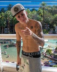 Resultado de imagem para justin bieber 2015 instagram