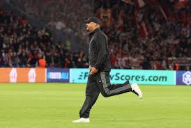 ‘Nobody wins trophies in November’ — Vincent Kompany keeps Bayern Munich looking ahead