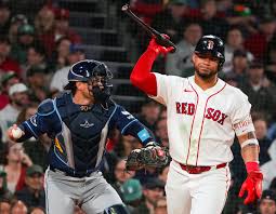Red Sox’ Willson Contreras leaves game after getting hit by pitch on hand