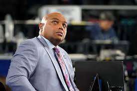 Charles Barkley and crew return, Jim Salisbury back at NBC Sports Philadelphia, and questions at NFL Network