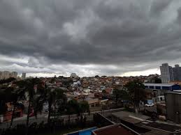 Temporal coloca todo o estado de SP em alerta neste fim de semana; Grande SP pode ter até 50 mm de chuva em 24 horas