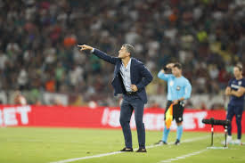 Embalado com classificações, Vasco tenta primeira vitória no Brasileirão com Pedro Emanuel