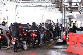 Heavy traffic expected at Tuas checkpoint during Labour Day long weekend