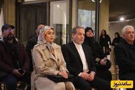 عراقچی برای پنجمین بار پدر شد؛ آقای وزیر دختردار شد یا پسردار؟/ اسم پیشنهادی به سیاستمدار فعال چه بود؟
