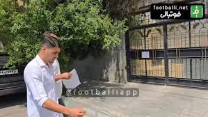 ورود سعید سحرخیزان برای عقد قرارداد با استقلال+ فیلم