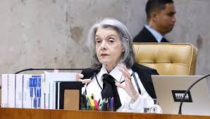 STF invalida lei que permitia a pais impedir filhos de participar de aulas sobre gênero