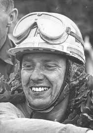 Torsten Hallman. Tävlade för UMCK i 20 säsonger i både motocross och tillförlitlighet (enduro) under åren 1957 – 1976. Körde i klasserna 250 – 500cc. - gladsegrare