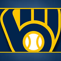 Contreras leads Brewers against the Reds after 4-hit game