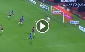 El gol del Toro Fernández que revivió a Cruz Azul y la distracción que trajo el tanto de Cade Cowell