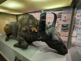 What if you met a creature from 55,000 years ago? In Siberia, scientists found a perfectly preserved Ice Age buffalo—the steppe bison. Its skin, muscles, even organs were intact, frozen in time.