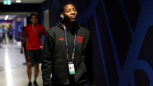 Flamengo emite nota oficial e se manifesta sobre vídeo de Plata na noite: 'Tentativa de atingir a imagem do atleta e do clube'