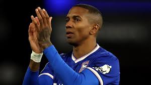 Ashley Young : ce qu'il faut savoir