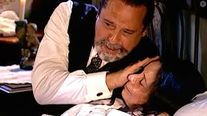 Morte triste de Maria do Socorro em 'Terra Nostra'? Gravidez inesperada leva a parto dramático, febre alta, desmaio e desespero