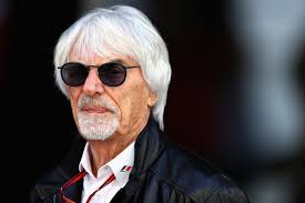 Ex-chefão da F1 diz que título não se compra e que sente pena de dono da Aston Martin