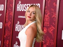 Sydney Sweeney's 'The Housemaid' Achieves Box Office Success Despite Mixed Reviews
