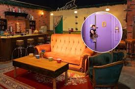 The FRIENDS™ Experience llega a CDMX: conoce Central Perk, el depa de Monica y Rachel, escenarios icónicos, vestuarios, merch y más