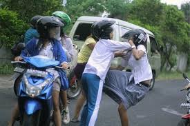 www.pokersakti.com