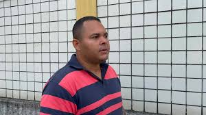 'Todos são suspeitos, inclusive eu', diz pai antes de prestar depoimento em caso de suspeita de envenenamento de menino de 11 anos