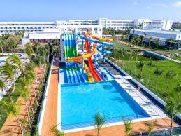 Come experience the exciting Splash Water World at the Hotel ...