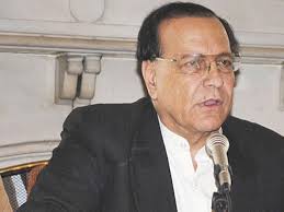 Former Punjab governor Salmaan Taseer has been honoured with the Martin Luther King Junior Peace Award for his efforts in promoting human rights, ... - 639086-SalmanTaseer-1385783945-560-640x480