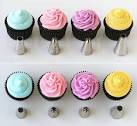 Como puedo saber como decorar cupcakes