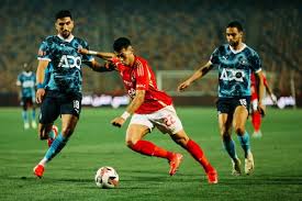 بن شرقي وإمام عاشور.. توروب بكتيبة بدلاء قوية في قمة الأهلي وبيراميدز