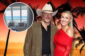 Jason Aldean's Bahamas Home Gets a Stunning Makeover