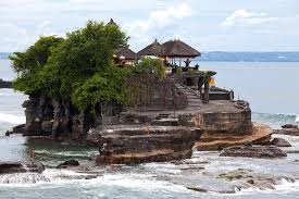 Image result for Keindahan Pura Tanah Lot