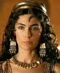 Imperium: Augustus is the story of (or at least a story about) Augustus so Cleopatra (Anna Valle) is little more than a cameo role. - augustus3