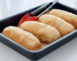 Agepan, deepfried bread, a popular Japanese school lunch itemの画像