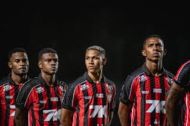 Em busca de vencer pela primeira vez em 2026, Vitória enfrenta o Porto no Campeonato Baiano