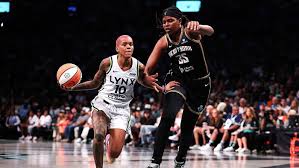 WNBA Playoff Race Heats Up as Season Nears End
