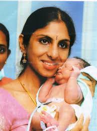 Dr. Priya Selvaraj assisted by her mother Dr. Kamala Selvaraj delivered the first frozen egg baby to a 29 year old woman at GG Hospital Chennai, Tamil Nadu. - First-Frozen-Egg-Baby